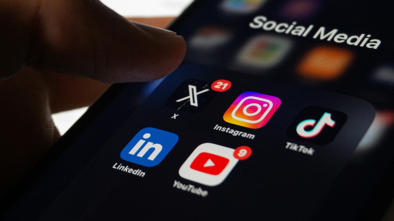 Govt Extends Talks With Meta On Content Moderation; Questions X, Telegram On Deepfakes