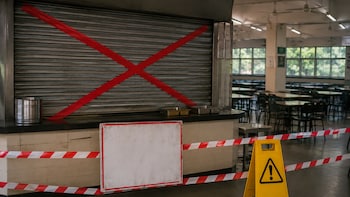 Tukaram Mundhe-Led FDA Shuts Two IIT Bombay Canteens, Warns Another
