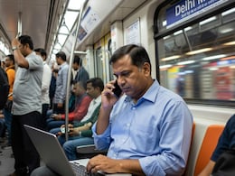मेट्रो में छूट जाए मोबाइल फोन तो कैसे मिलेगा आपको वापस, जानें आसान तरीका