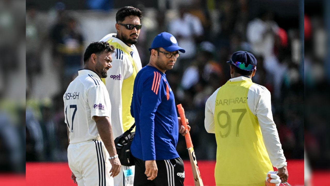 सुबह वार्मअप के दौरान... भारतीय कोच ने बताया क्यों तीसरे दिन विकेटकीपिंग के लिए नहीं उतरे ऋषभ पंत, चोट पर दिया अपडेट