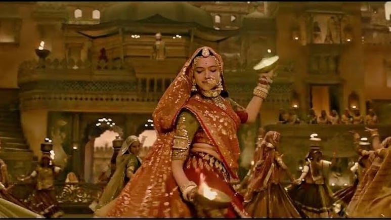 राजस्थानी लोकगीत से प्रेरित है यह गाना, राजपूताना वीरता का प्रतीक,  देखने सुनने वालों को करता है मंत्रमुग्ध,&nbsp;श्रेया घोषाल की आवाज में बना कल्ट