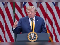 Trump To Rename Atlantic And Pacific Ocean? US Prez Signs Executive Order Renaming Ontario Lake