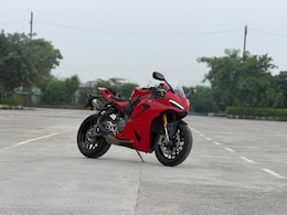 Ducati Panigale V2 S Review: The Perfect Balance Of Performance, Emotion And Usability?