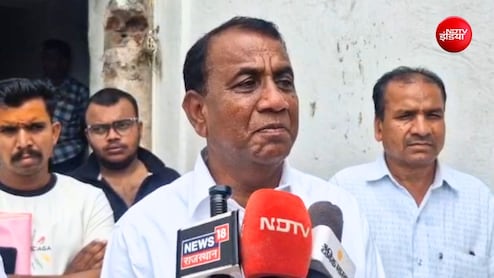 निकाय चुनाव में बीजेपी ने पूर्व मंत्री के बेटे को दिया टिकट, नाराज पूर्व पार्षद ने कांग्रेस से कर दिया नामांकन