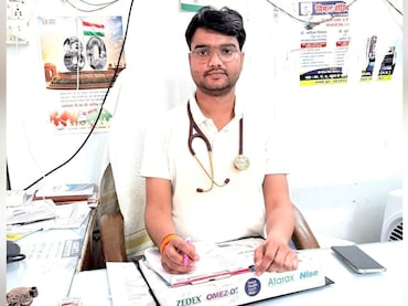 क्लिनिक में इलाज के दौरान छात्र की मौत, BJP मंडल अध्यक्ष समेत दो पर गैर इरादतन हत्या का केस; क्लिनिक सील