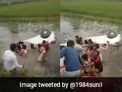 5 Friends In UP Jump Into Ditch To Rescue People Trapped In Sinking Car