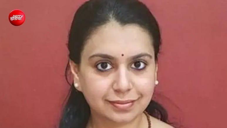 IIT-IIM से पढ़ाई, फिर UPSC की तैयारी, ऐसे IAS बनीं दिव्या मित्तल; पढ़ें Success Story