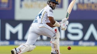 IND vs SL: टेस्ट क्रिकेट को मिला एक और 'झाड़ूमार' बल्लेबाज, सोनल दिनुषा का कारनामा, कोई श्रीलंकाई नहीं कर सका