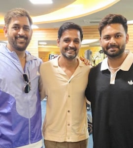 MS Dhoni Trains With Rishabh Pant. Ex-India Stars Viral Post Breaks The Internet