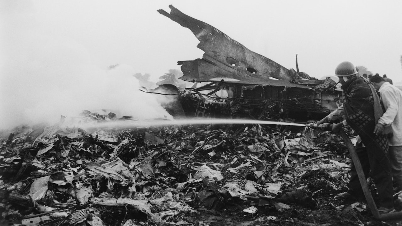 Wreckage of Saudi Arabian Airlines Flight 763, a Boeing 747, and Kazakhstan Airlines Flight 1907, an Ilyushin Il-76, which collided over the village of Charkhi Dadri, Haryana, about 100 km west of Delhi on November 12, 1996