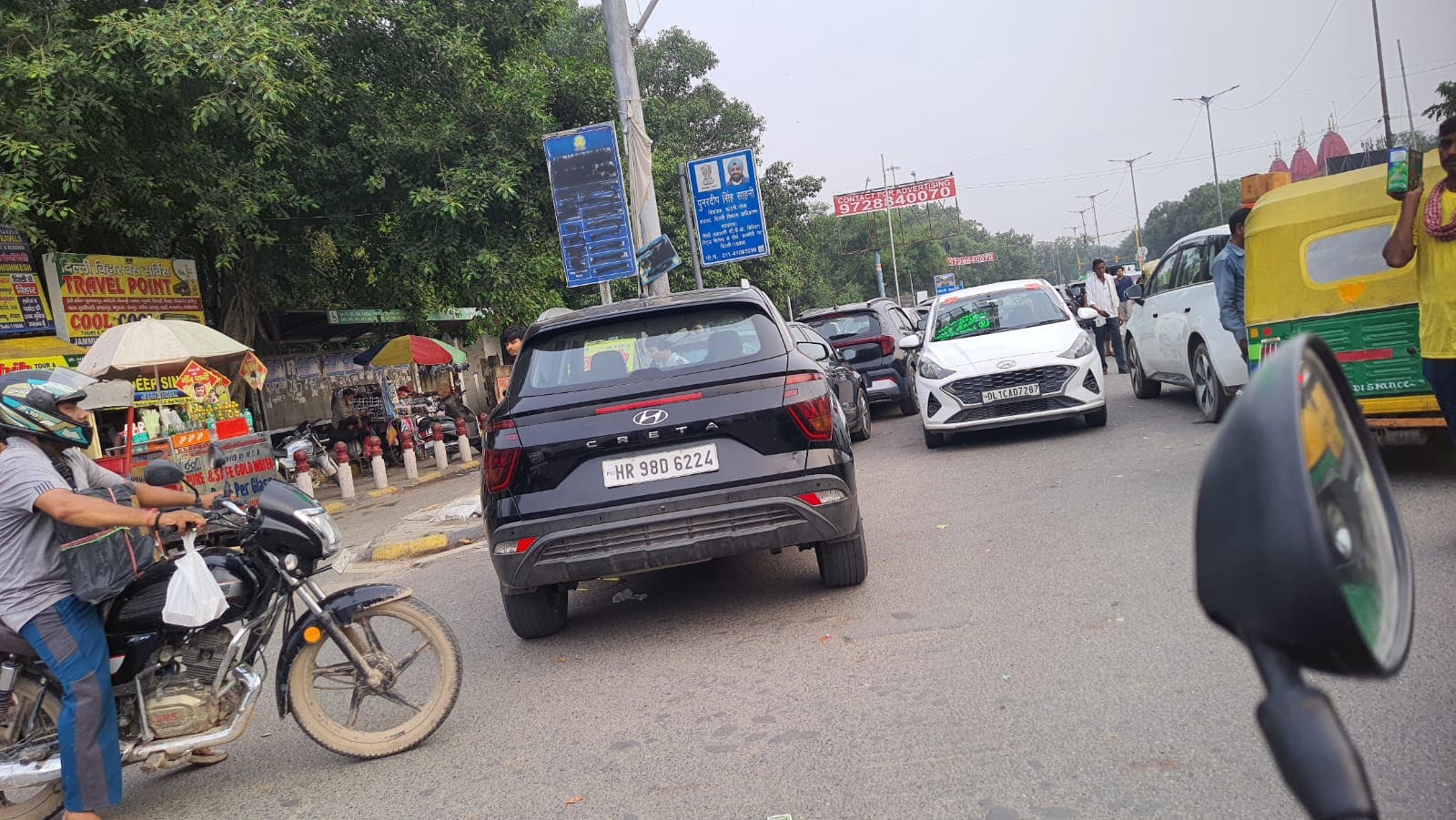 Red Fort Illegal Parking: हर दिन बनती है जाम की स्थिति