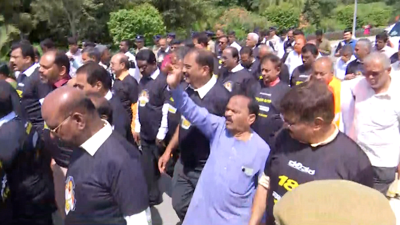 Karnataka BJP MLAs March To Vidhana Soudha, Demand Minister B Nagendra's Resignation
