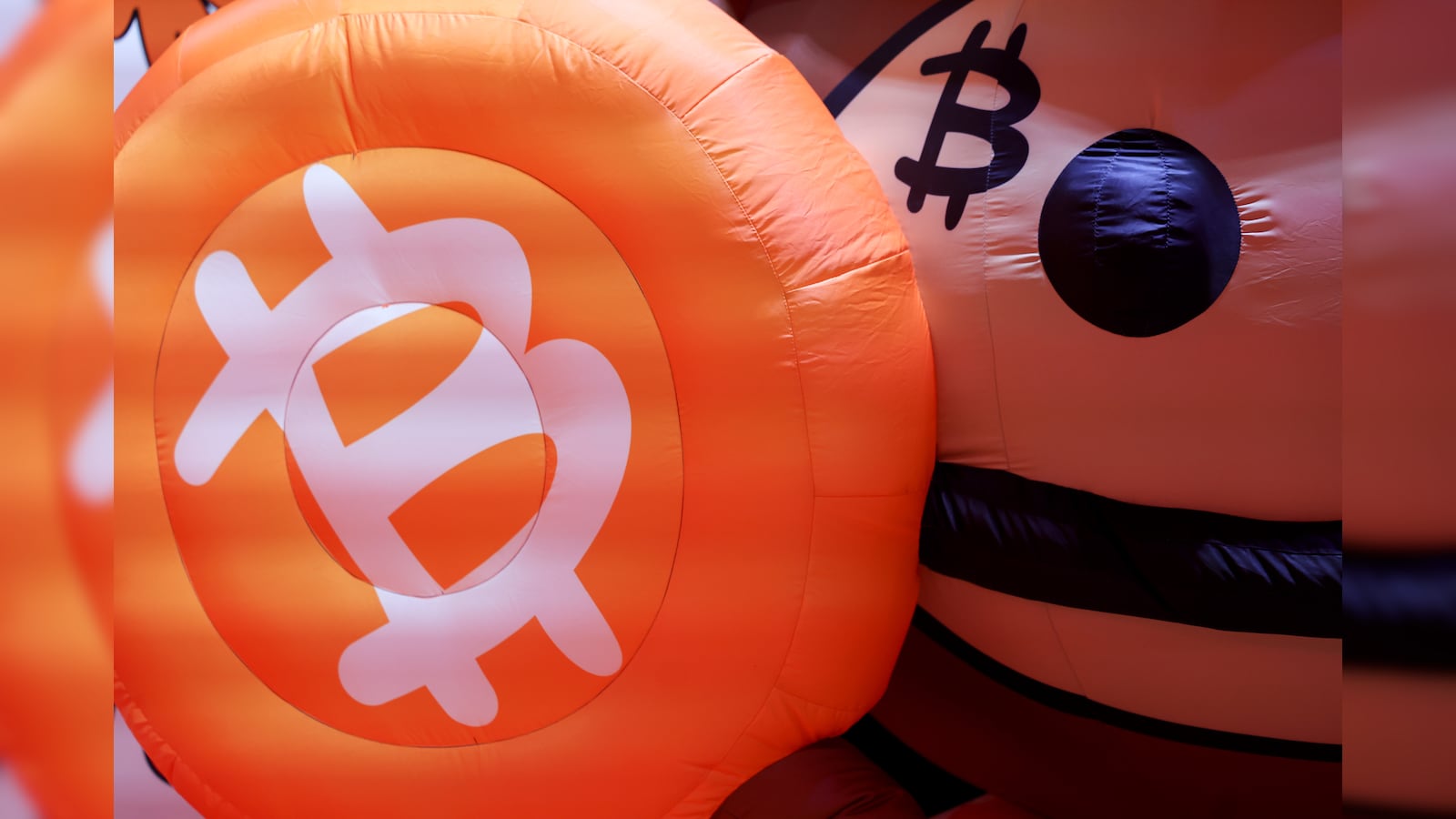 Bitcoin Rally Gathers Steam As ETF Demand Builds Toward $80,000