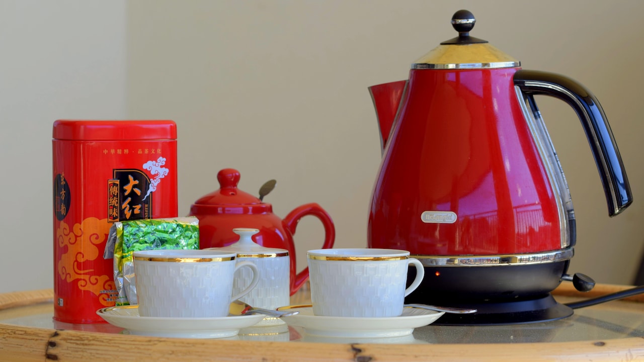 Electric Kettle Switches Off Before Boiling? 10 Causes And Fixes Electric Kettle Switches Off Before Boiling? 10 Causes And Fixes