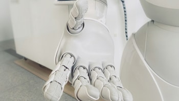 How Trump's Ban On Cheap Chinese Humanoids May Stunt US Robotics