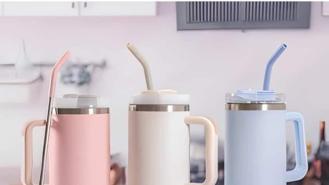 A look at 5 trendy tumblers with straws, all priced under ₹1000 on Amazon