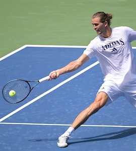 US Open Top Seed Alexander Zverev Downplays Favorite Status