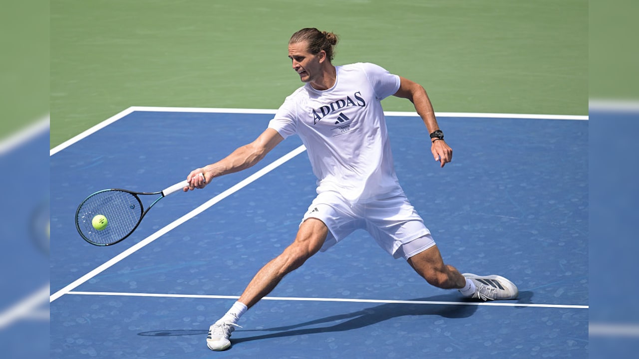 US Open Top Seed Alexander Zverev Downplays Favorite Status