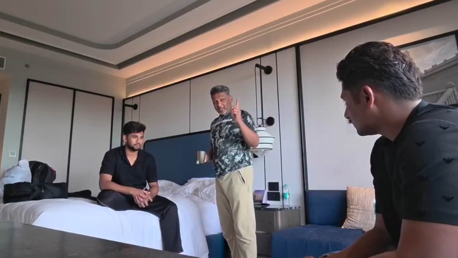 Fathers Emotional Message As Sarfaraz Khan Returns To Indias Test Squad
