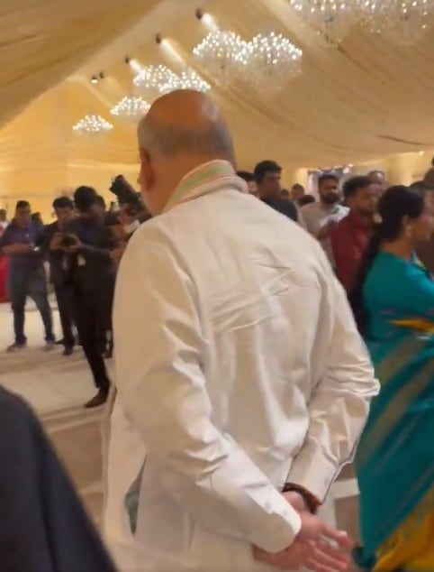 Amit Shah at wedding reception of Supriya Sules daughter Amit Shah at wedding reception of Supriya Sules daughter
