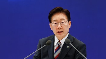 Stock-Loving Korean President Under Fire Over Wild Market Swings