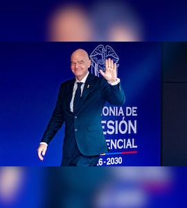 FIFA Chief Gianni Infantino Receives Support From 6 Arab Federations Amid Revolt Over World Cup Plan