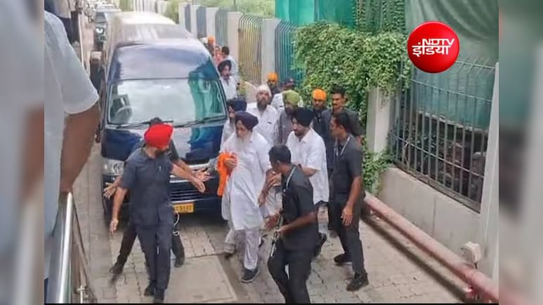 चुनाव पर निगाहें, निशाने पर बादलः आखिर बेअदबी का मुद्दा फिर क्यों उठा रहा विपक्ष?