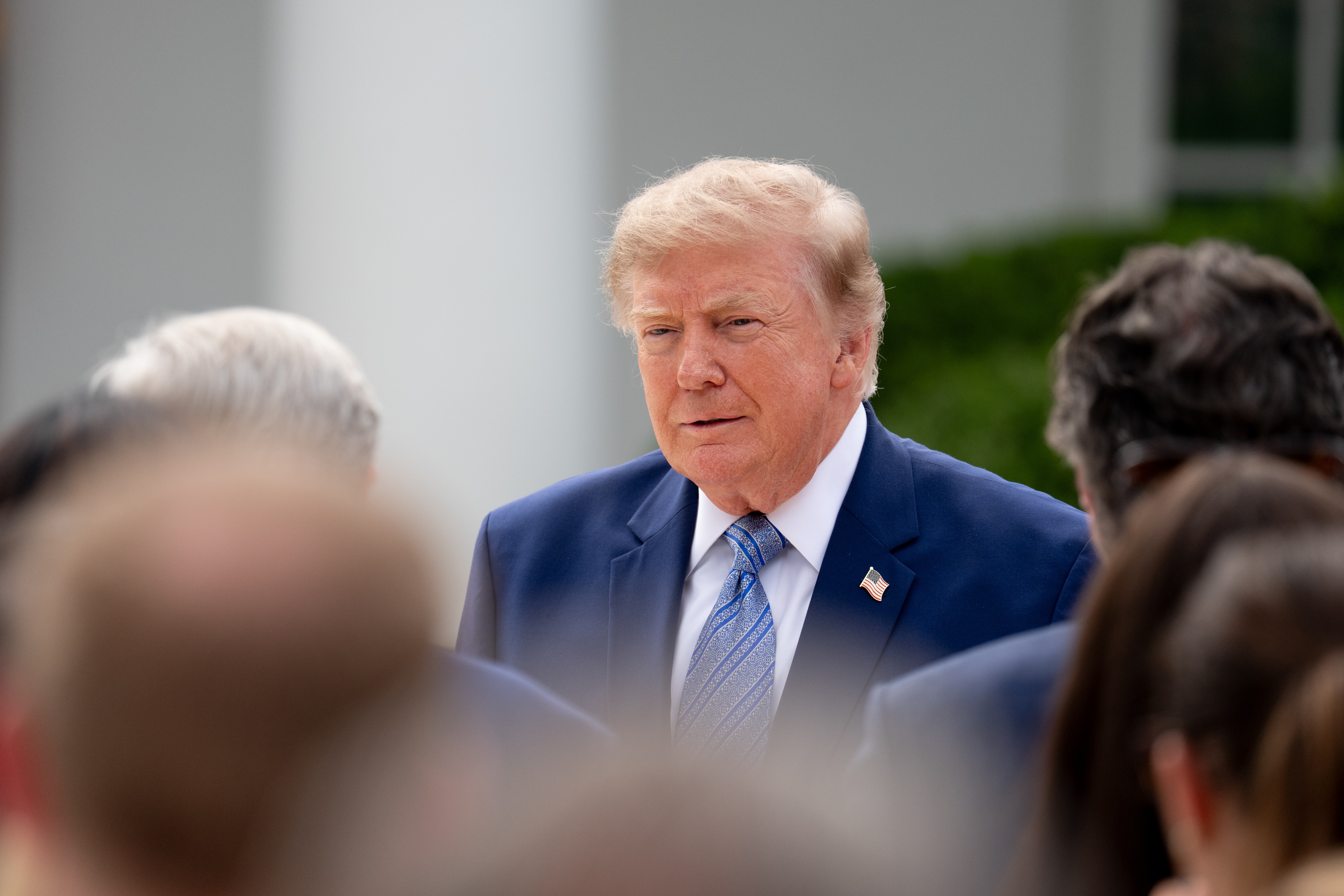 Trump’s June financial disclosure reports more than 1,000 securities trades