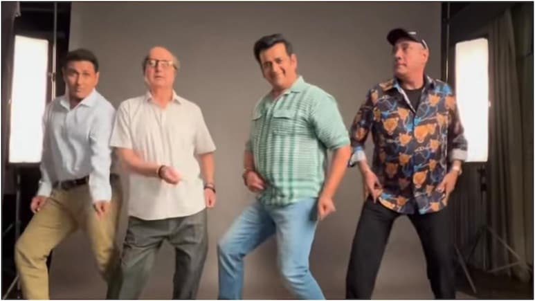 Khosla Ka Ghosla 2: Anupam Kher, Boman Irani Recreate Ravi Kishan's Viral Dance Step