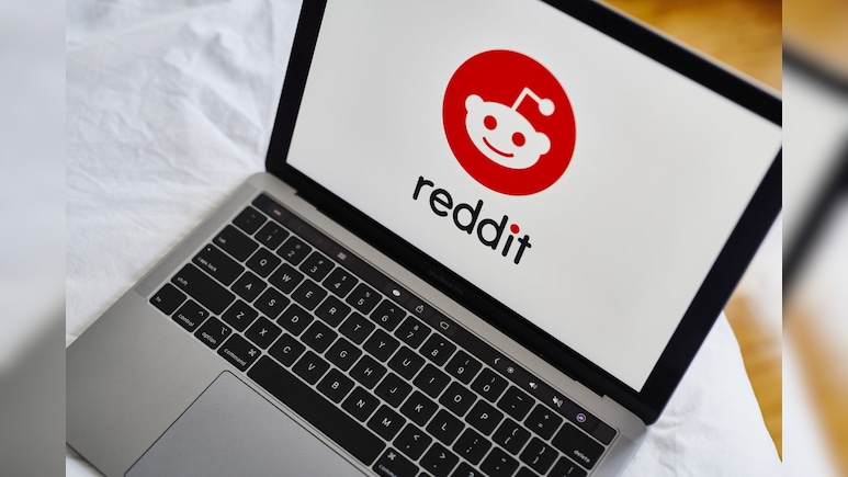 Reddit Shares Surge On S&P 500 Inclusion Later This Month