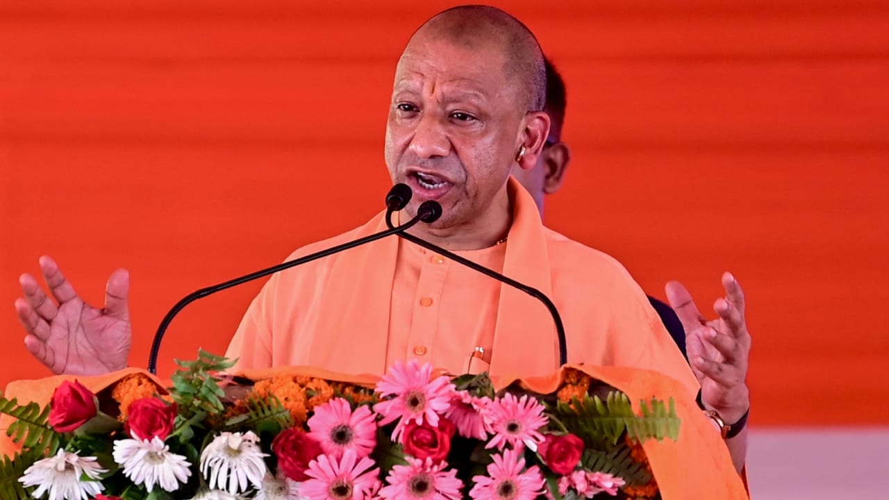 उत्तर प्रदेश सरकार को इंफ्रास्ट्रक्चर के विशाल विस्तार को टिकाऊ बनाए रखने के उपाय करने होंगे. उत्तर प्रदेश सरकार को इंफ्रास्ट्रक्चर के विशाल विस्तार को टिकाऊ बनाए रखने के उपाय करने होंगे.