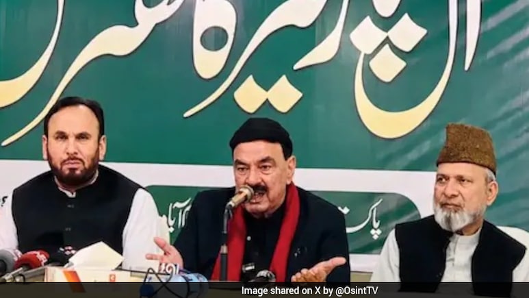 Ex-Pak Minister's 'I'm Hafiz Saeed's <i>Ghulam</i>' Remark And Threat Against India