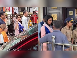 Priyanka Chopra Returns To Mumbai, Visits Siddhivinayak Temple With Cousin Mannara