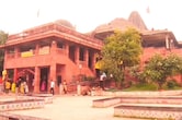 मंगलनाथ मंदिर में 20 किलो चांदी की जलाधारी स्थापित, हैदराबाद के भक्त ने खर्च किए ₹55 लाख