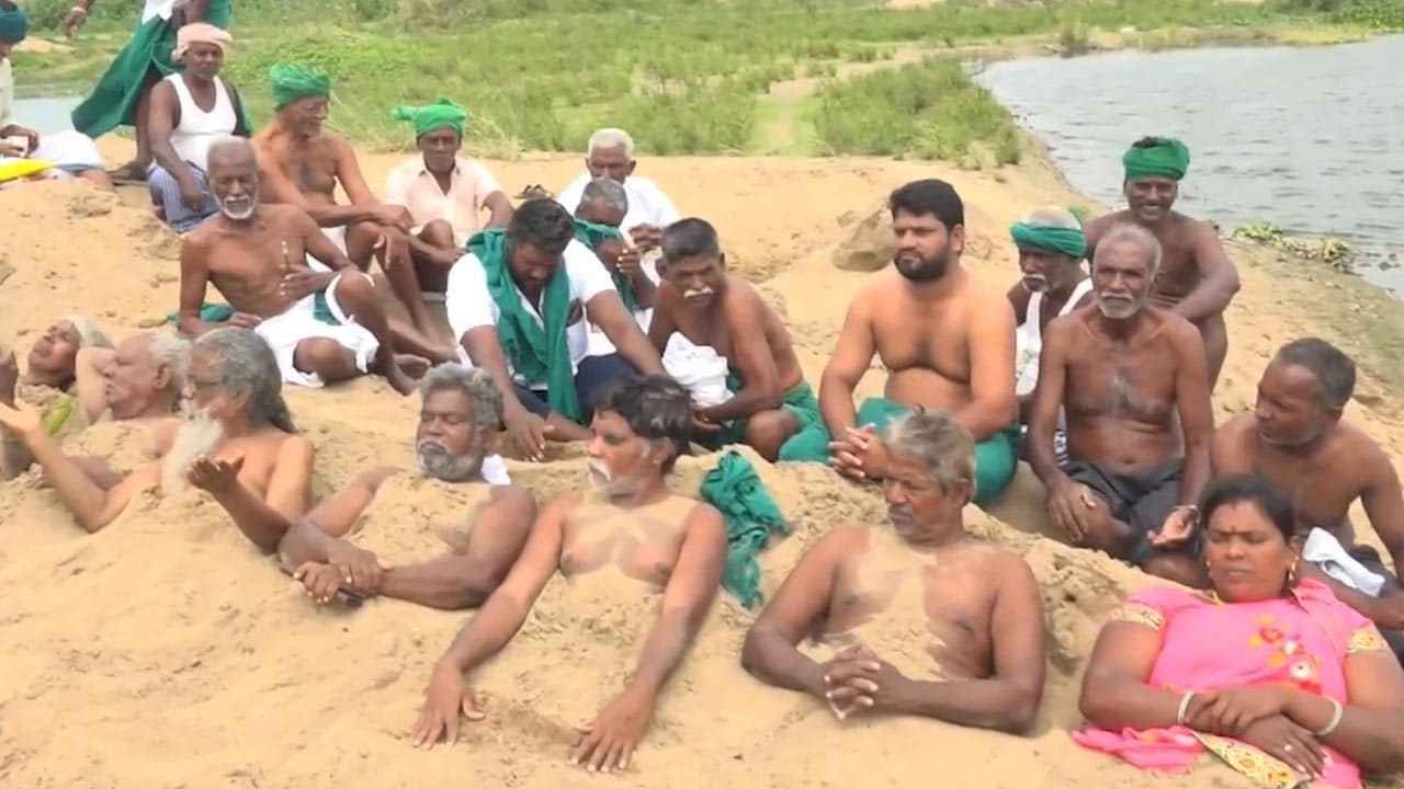 Tamil Nadu Farmers Bury Themselves In Sand, Demand Release Of Cauvery Water