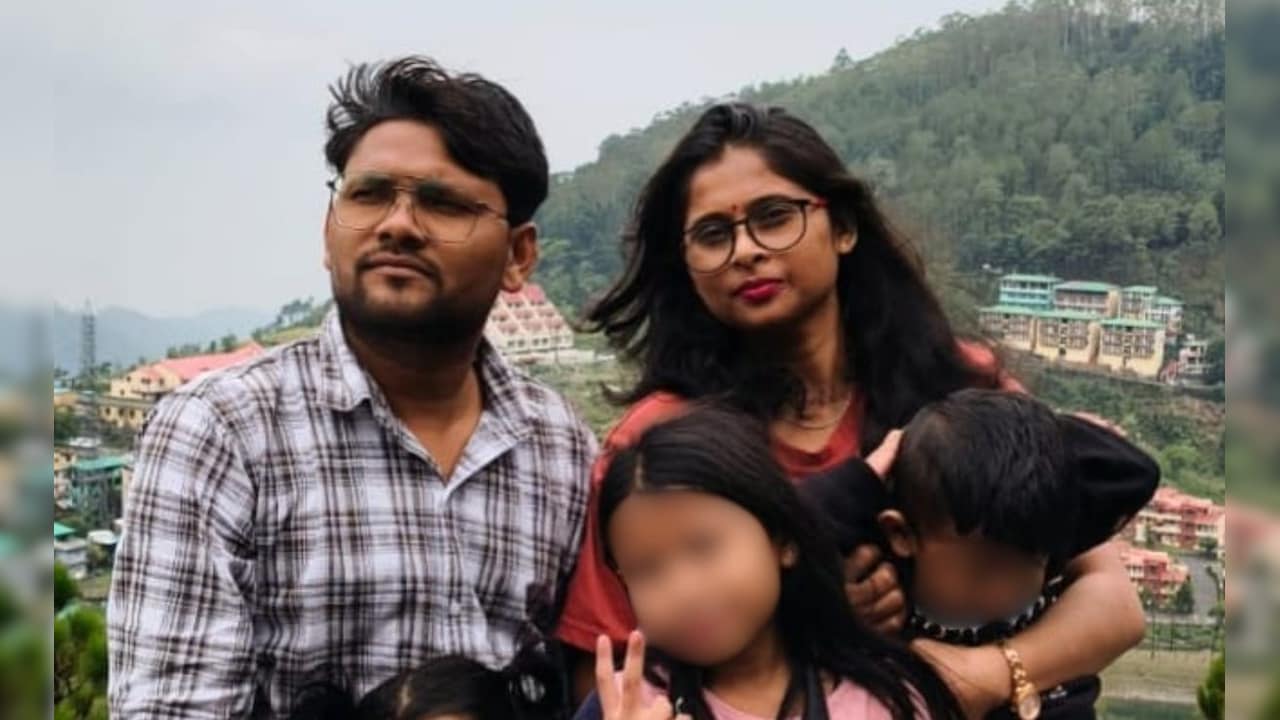 शोरूम बंद कर पत्नी को पढ़ाया, सरकारी नौकरी लगते ही बदले तेवर! पति बोला- अब घर से निकाल रही है