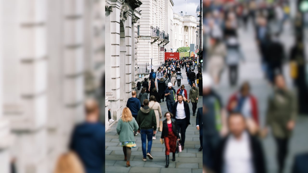 100,000 Pounds Is No Longer Considered A High Salary In London. Here's What Counts As 'Rich' Now