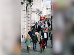 100,000 Pounds Is No Longer High Salary In London. What 'Rich' Means Now