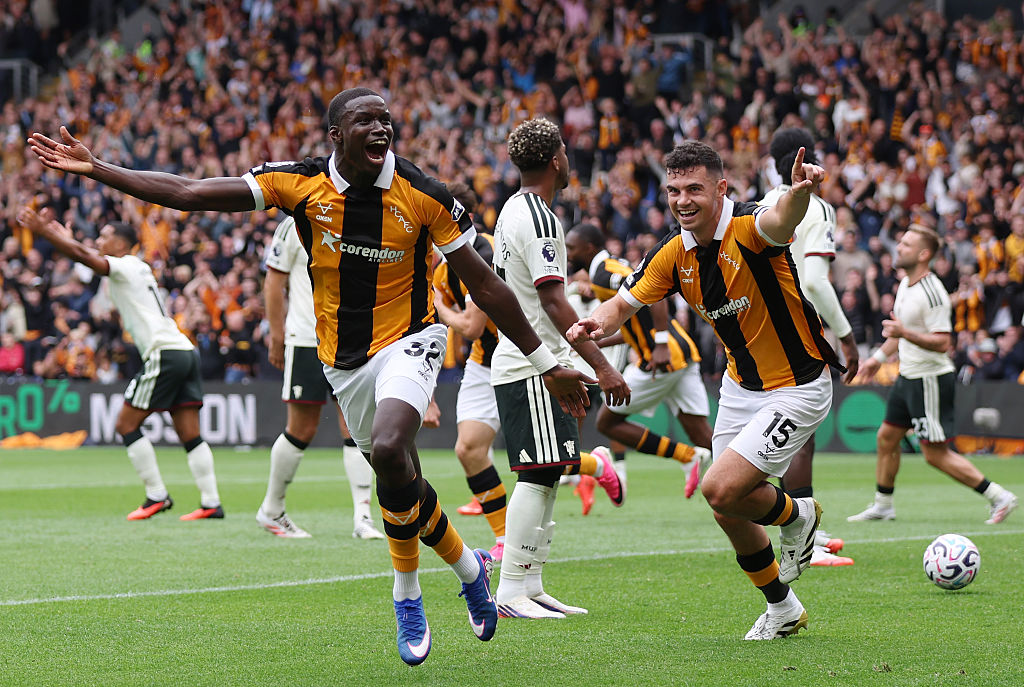 Premier League opens with Hull’s historic win, Arsenal success, and Liverpool record run