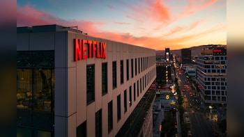 Netflix Shares Spike 5%: Here's What Wall Street Is Tuning Into