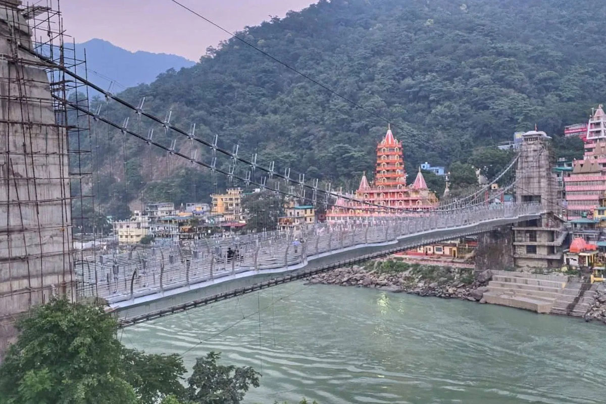 Rishikesh Gets A New Tourist Attraction: All About The Bajrang Setu Glass Skywalk