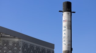 $10 To $30: Scott Galloway Says SpaceX Stock Not Worth Current Price, Sees Up To 93% Downside