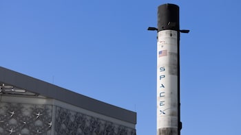 $10 To $30: Scott Galloway Says SpaceX Stock Not Worth Current Price, Sees Up To 93% Downside