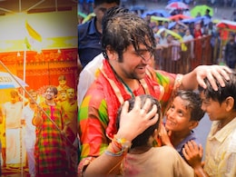 बारिश के बीच निकली बागेश्वर महाराज की भव्य तिरंगा यात्रा, झंडा ऊंचा रहे हमारा के नारों से गूंज उठा छतरपुर