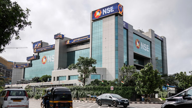Bollywood-Backed Wedding Fashion Retailer Purple Style Labs To Sell Shares In IPO