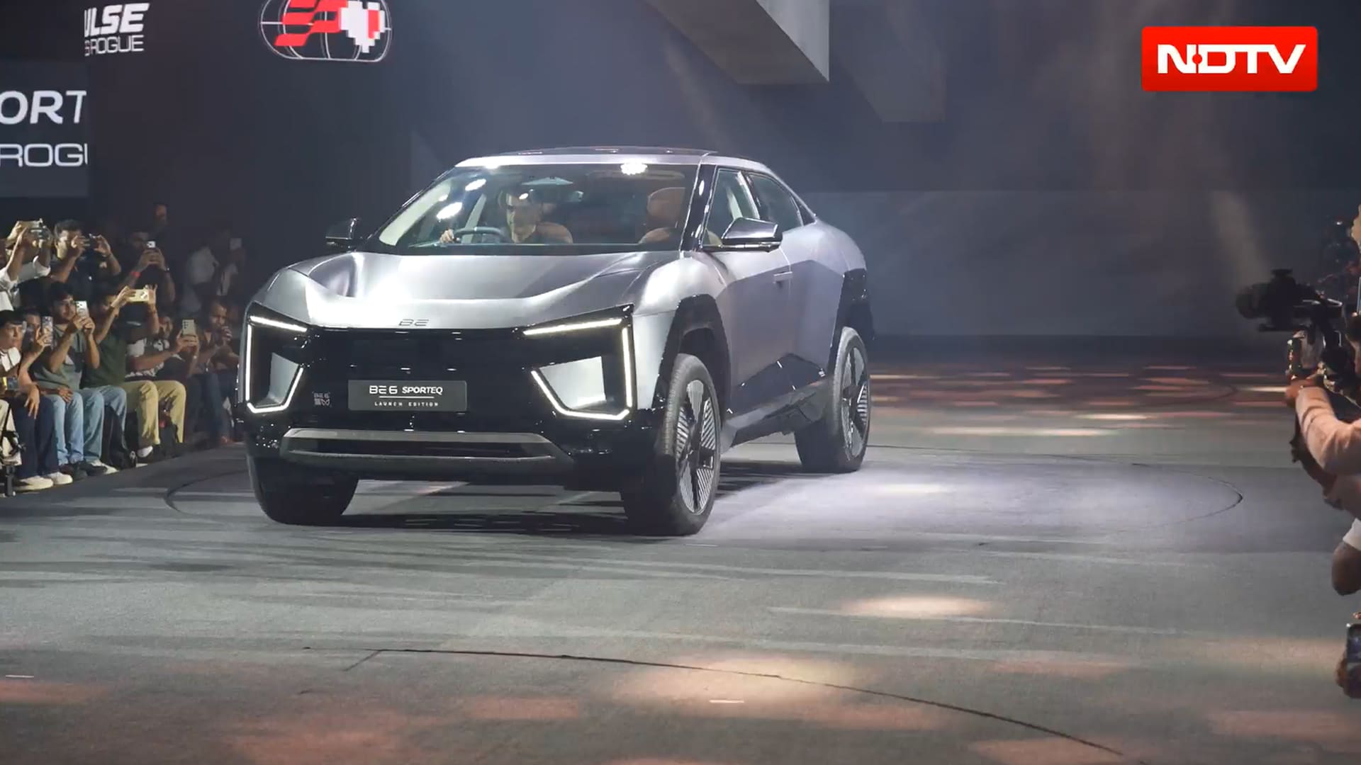 Mahindra BE 6 SPORTEQ: Exclusive Chat with Mahindra & Google | Tech360
