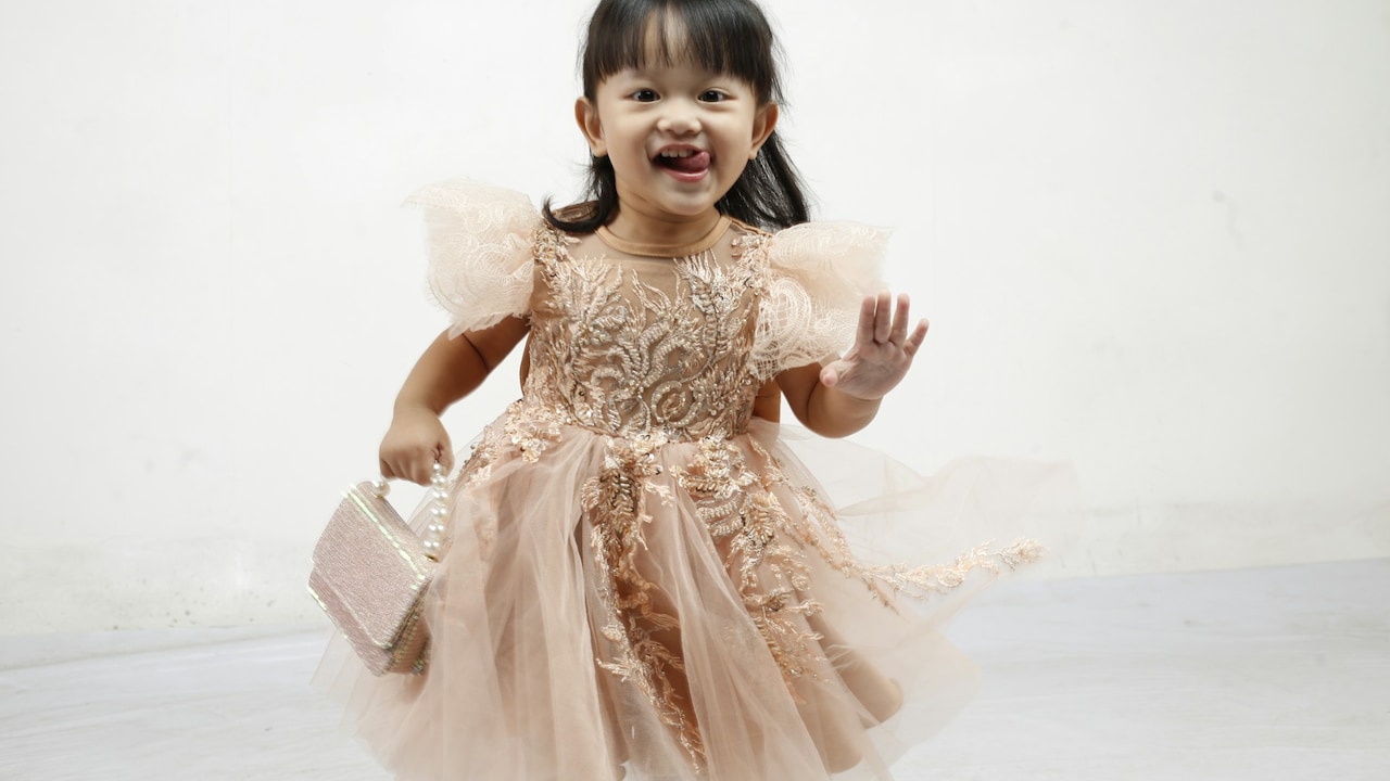 How to choose partywear clothes for kids How to choose partywear clothes for kids