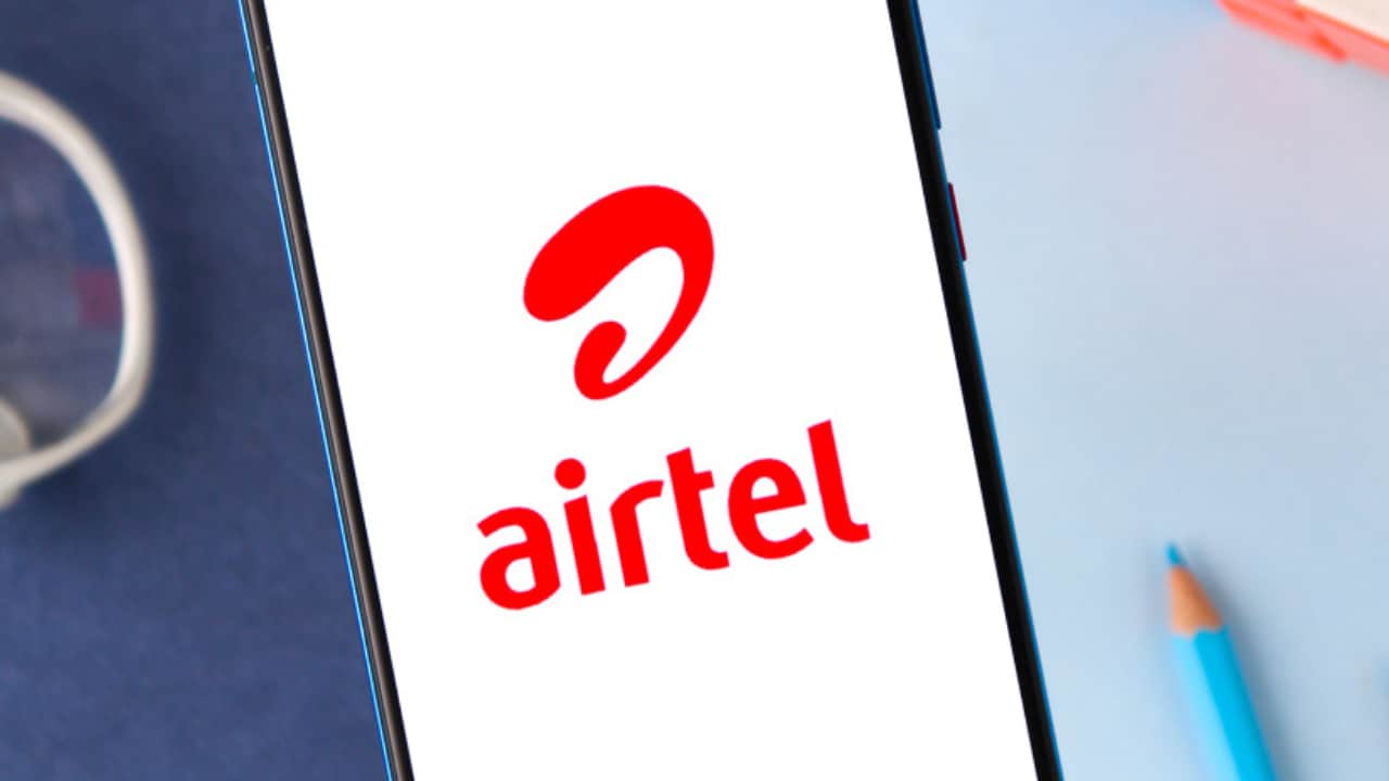 Airtel का धांसू प्लान! Netflix से लेकर JioHotstar तक के बेनिफिट्स, साथ में रोज मिलेगा 2GB डेटा