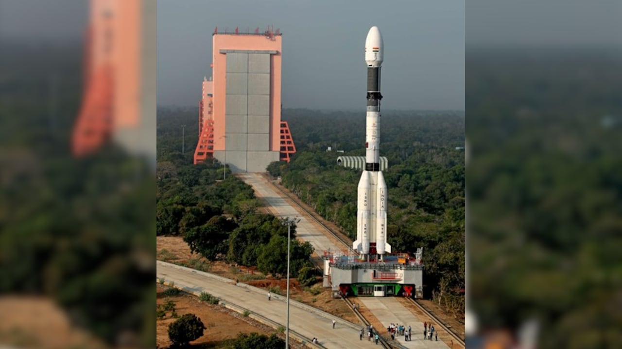 असफलता के बाद बड़ी वापसी की तैयारी में ISRO, 4 सितंबर को लॉन्च होगा भारत की तीसरी आंख 'हॉक्स आई' सैटेलाइट