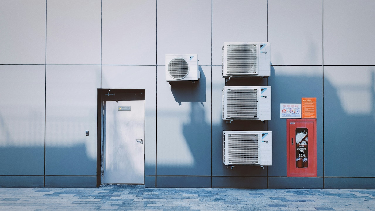 10 Reasons Your Air Conditioner Drips Water Indoors And Which Problems Need Immediate Repair 10 Reasons Your Air Conditioner Drips Water Indoors And Which Problems Need Immediate Repair